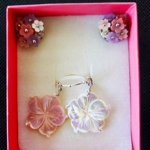 Necklace and earring set